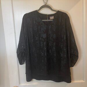 Chico’s Dressy Black Paisley V-neck Top, Size 2, 3/4 sleeve
